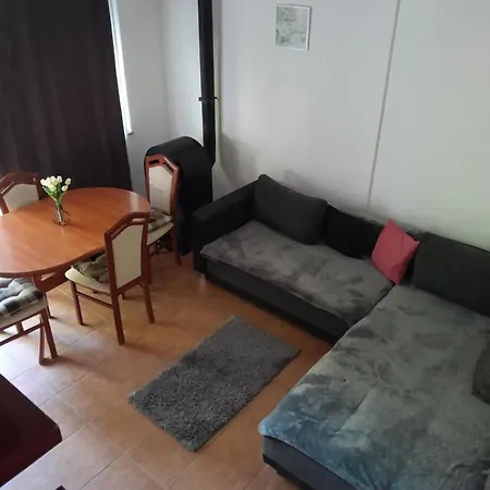 Varlak Vendeghaz Apartmán